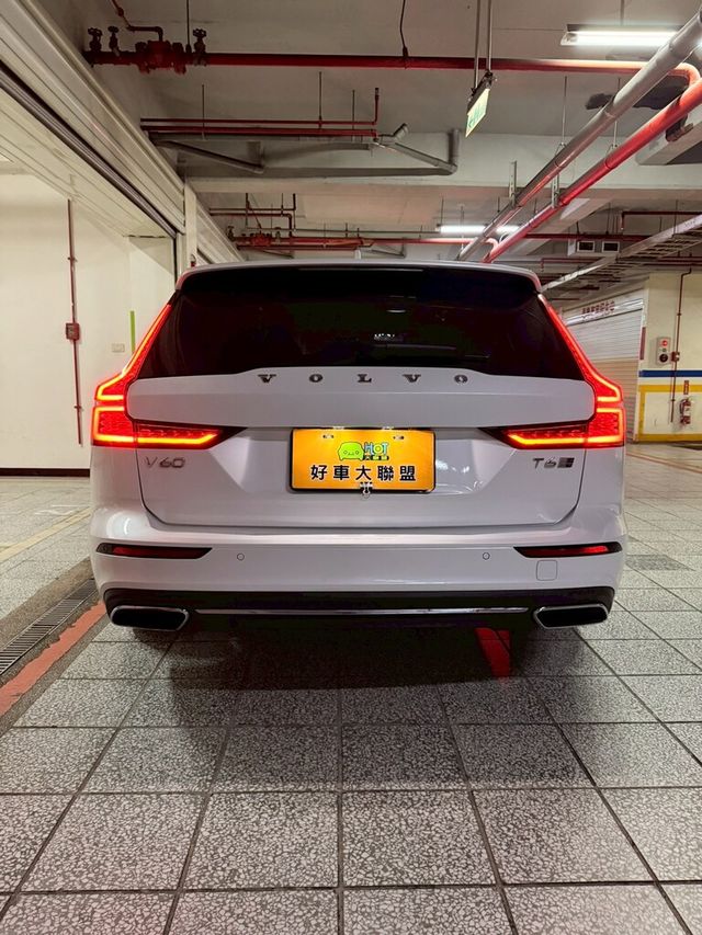 VOLVO富豪 V60  第4張相片