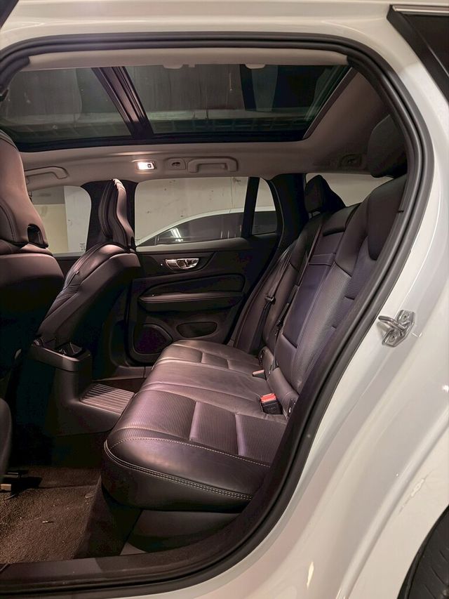 VOLVO富豪 V60  第7張相片