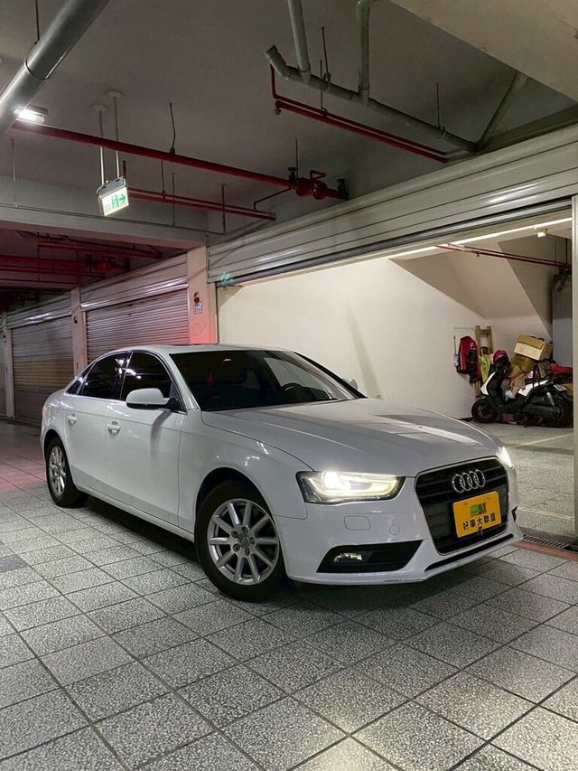 AUDI奧迪 A4  第2張相片