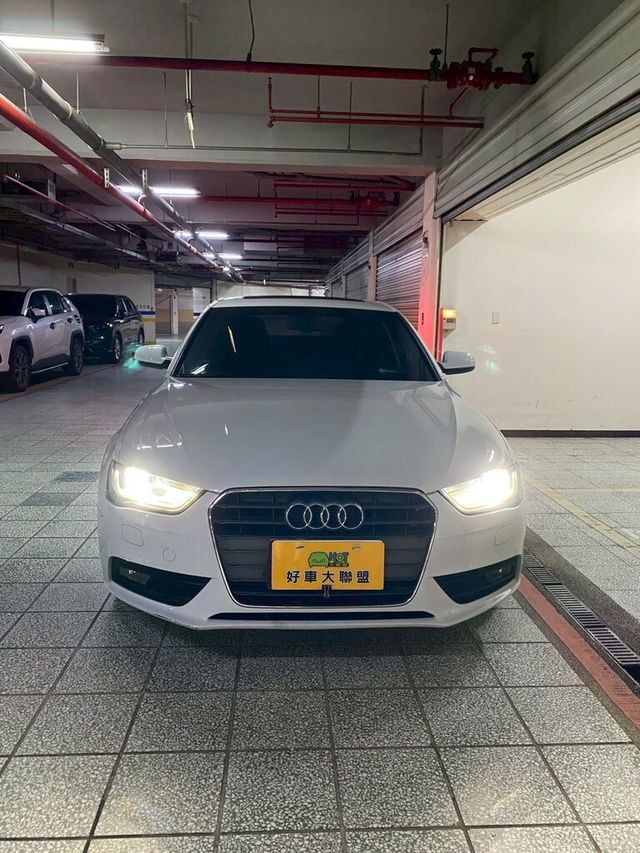 AUDI奧迪 A4  第3張相片