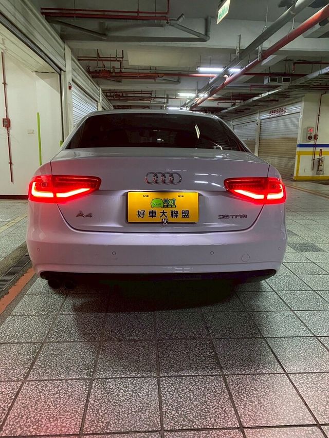 AUDI奧迪 A4  第4張相片