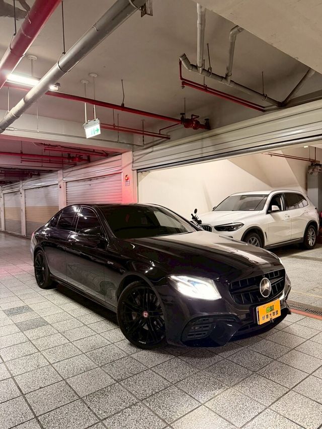 M-BENZ賓士 E43 AMG  第2張相片