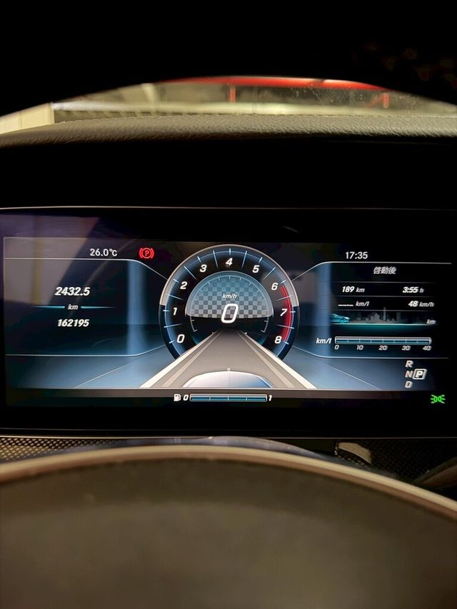 M-BENZ賓士 E43 AMG  第15張相片