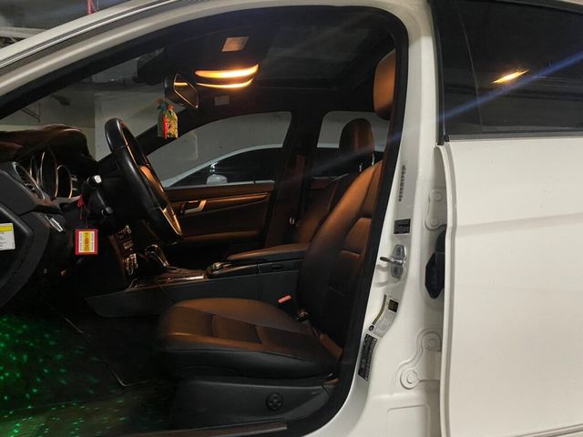 M-BENZ賓士 C250  第6張相片