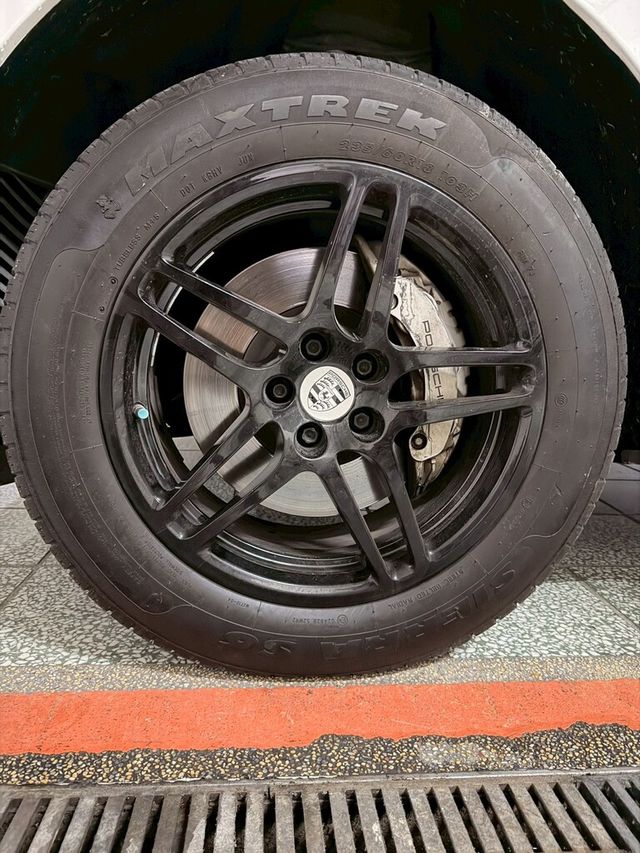 PORSCHE保時捷 MACAN S  第9張相片