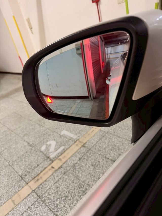 M-BENZ賓士 C43  第15張相片