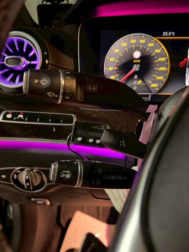 M-BENZ賓士 E250  第11張相片