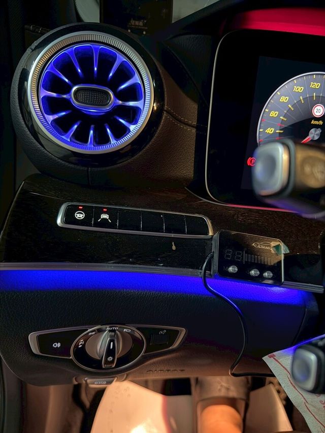 M-BENZ賓士 E250  第12張相片