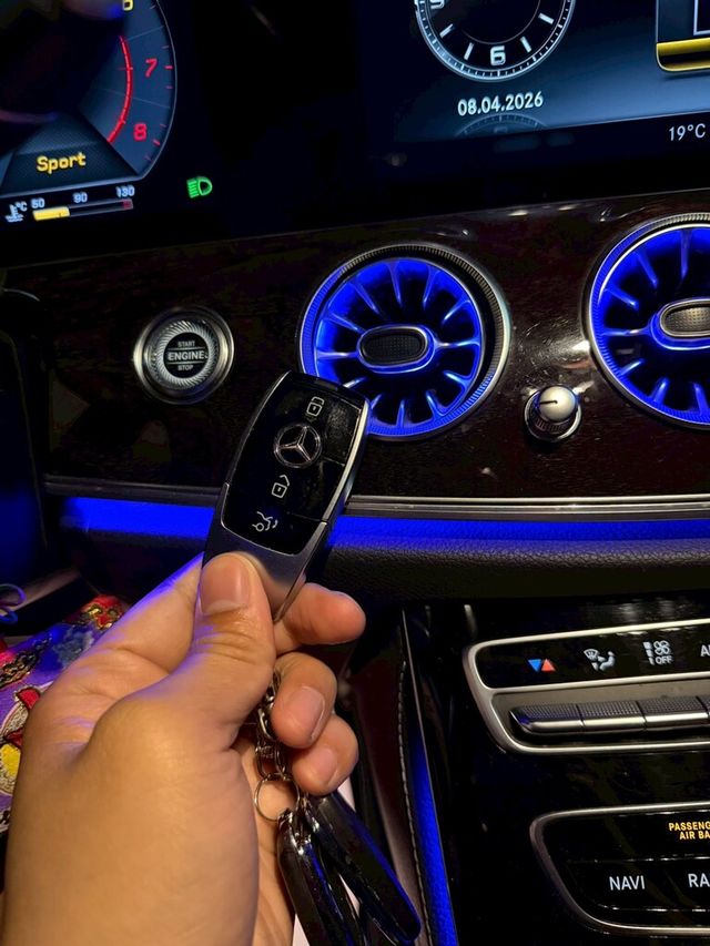 M-BENZ賓士 E250  第15張相片