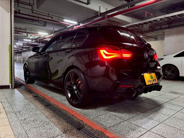 BMW寶馬 120I  第5張相片