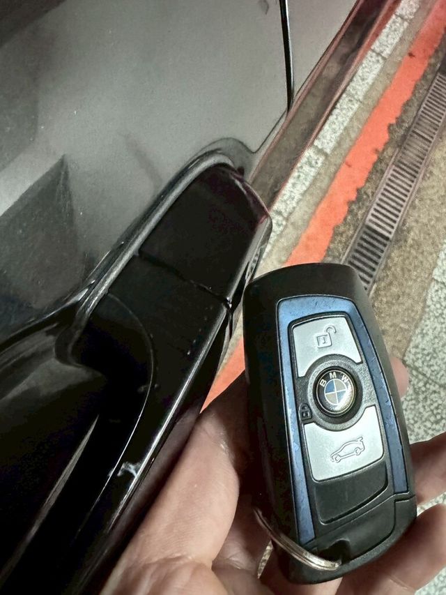 BMW寶馬 120I  第16張相片