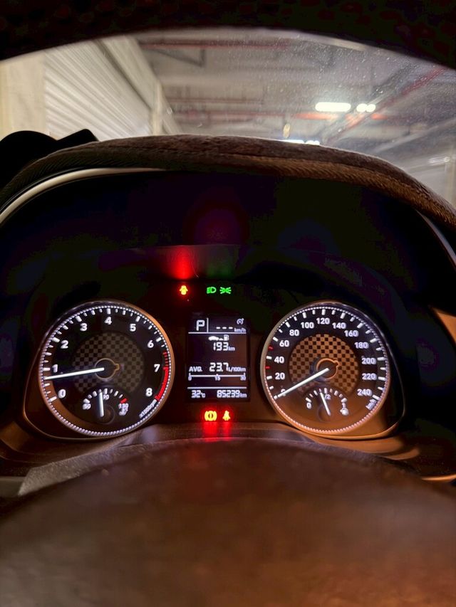 HYUNDAI現代 ELANTRA  第13張相片