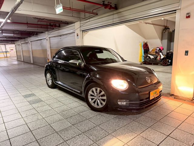 VOLKSWAGEN福斯 BEETLE  第1張相片
