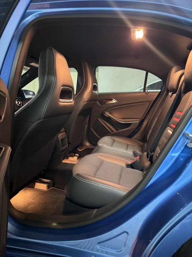 M-BENZ賓士 B180  第5張相片