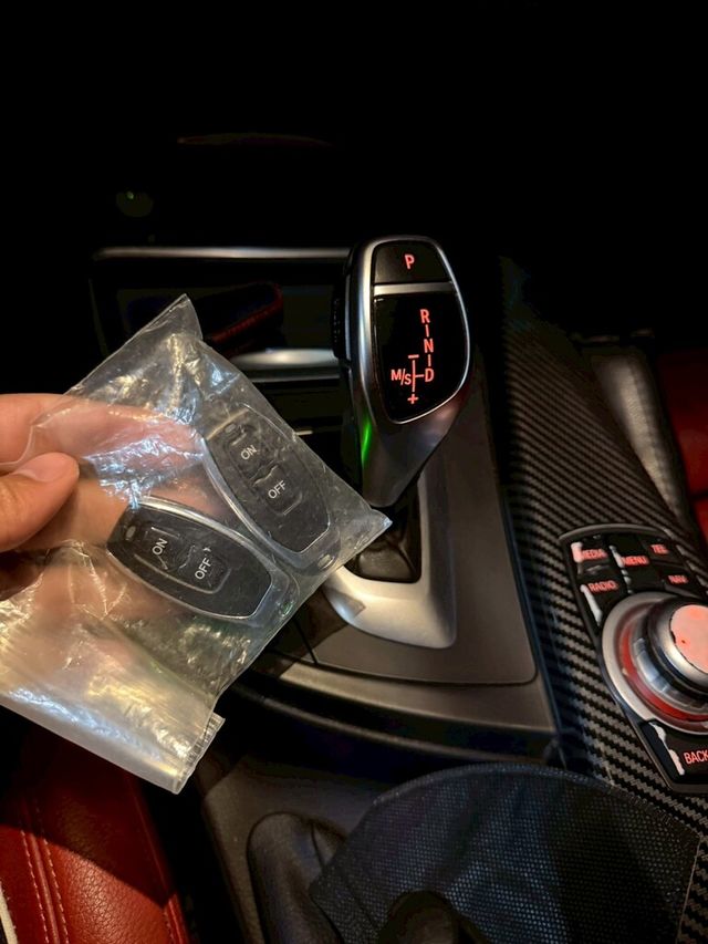 BMW寶馬 328I  第6張相片