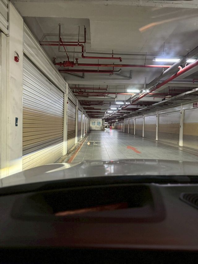 BMW寶馬 320I TOURING  第11張相片