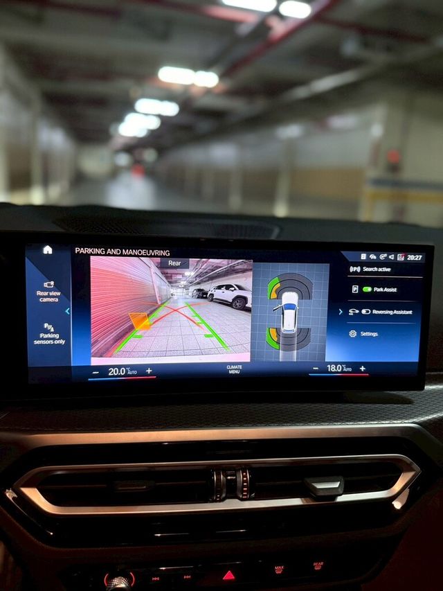 BMW寶馬 320I TOURING  第14張相片