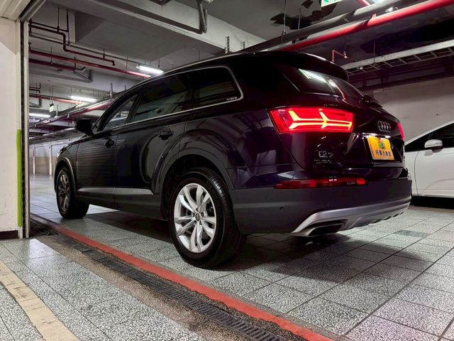 AUDI奧迪 Q7  第5張相片