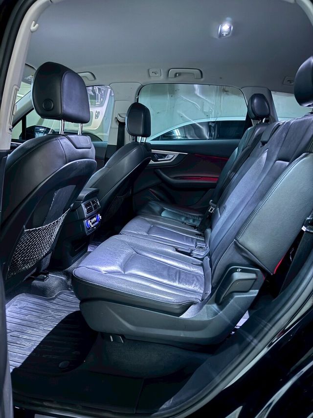 AUDI奧迪 Q7  第7張相片