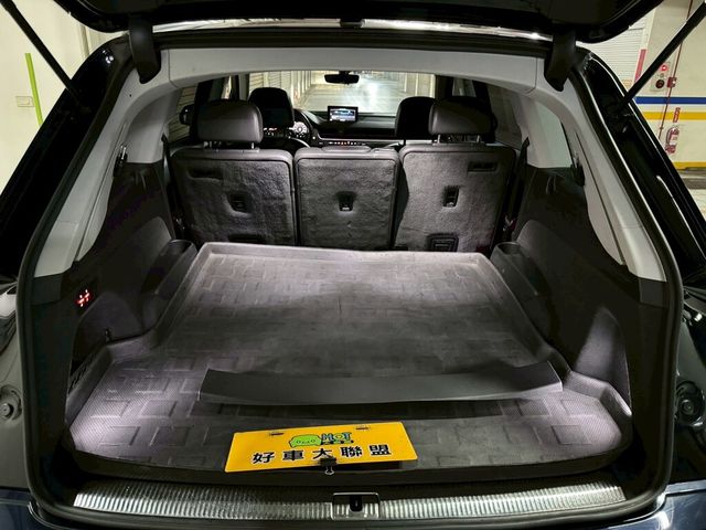 AUDI奧迪 Q7  第16張相片