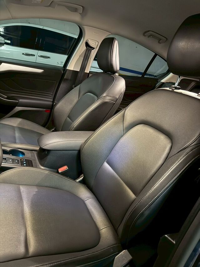 FORD福特 FOCUS  第7張相片