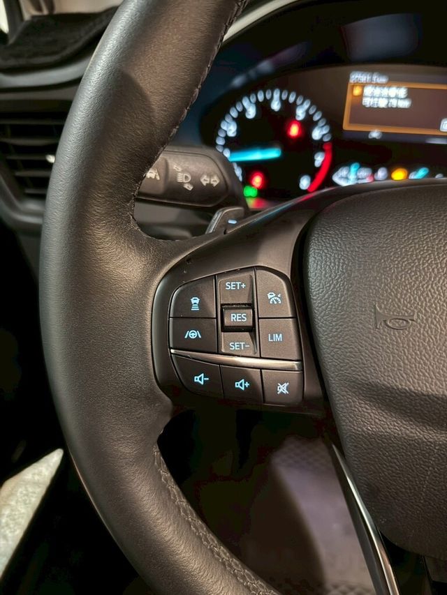 FORD福特 FOCUS  第11張相片