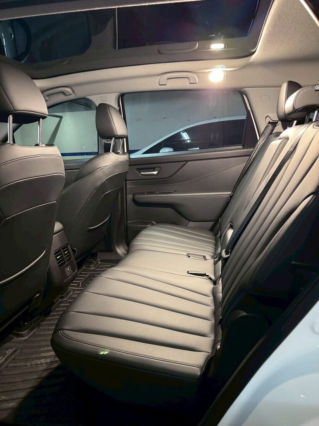 LUXGEN納智捷 N7  第7張相片