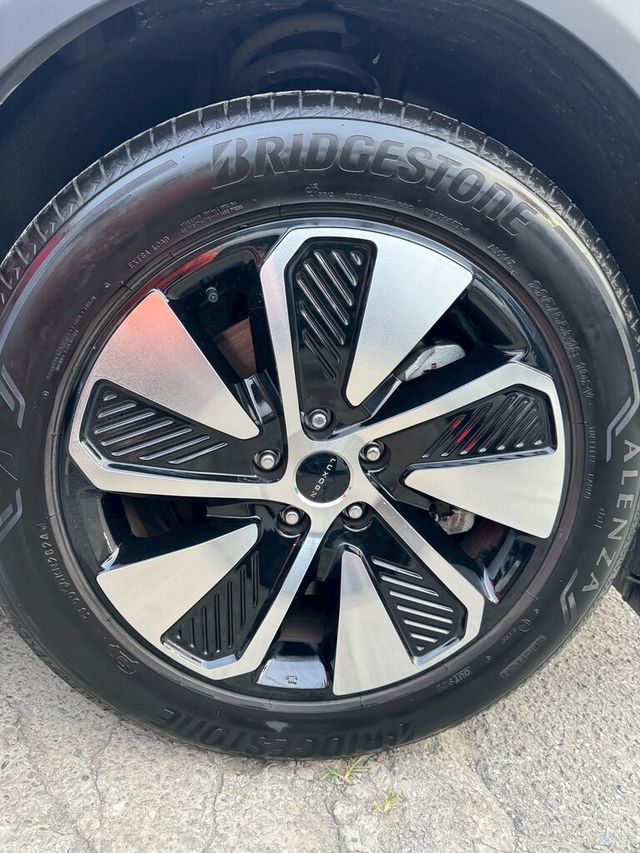 LUXGEN納智捷 N7  第18張相片