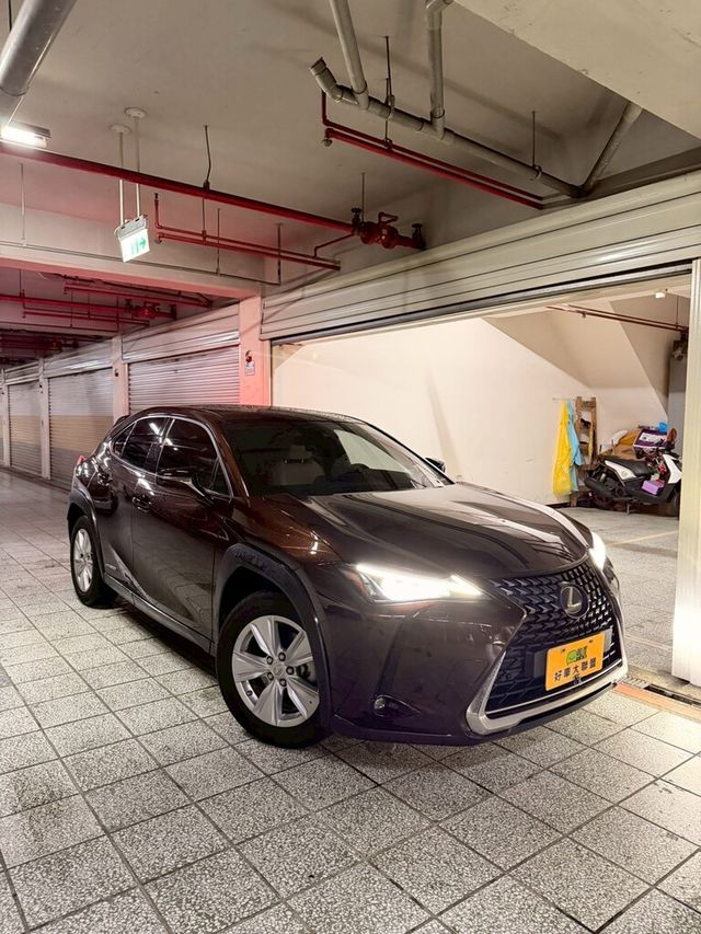 LEXUS凌志 UX250H  第2張相片