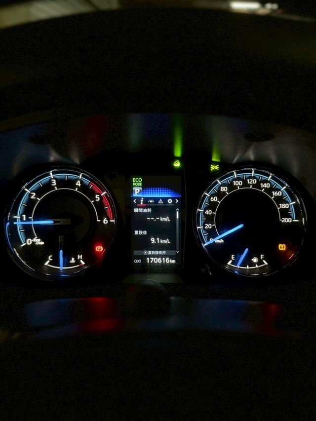 TOYOTA豐田 HILUX  第12張相片