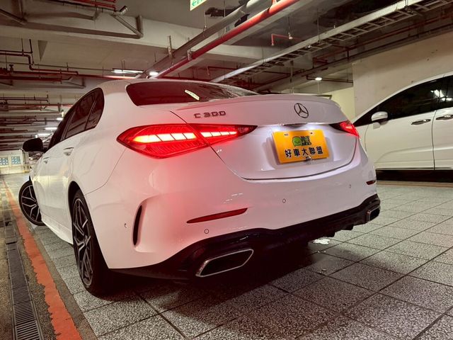 M-BENZ賓士 C300  第5張相片