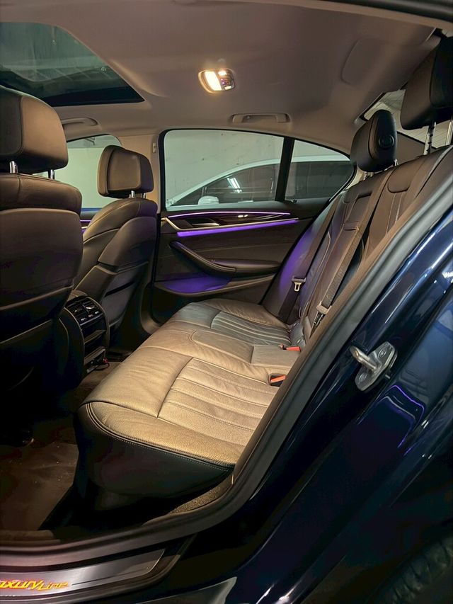 BMW寶馬 530I  第8張相片