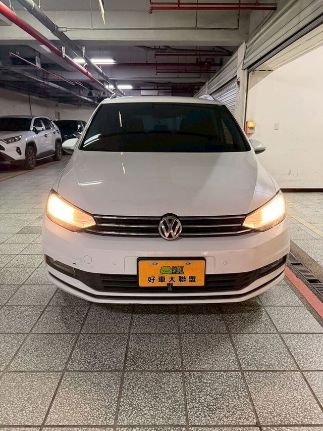 VOLKSWAGEN福斯 TOURAN  第3張相片