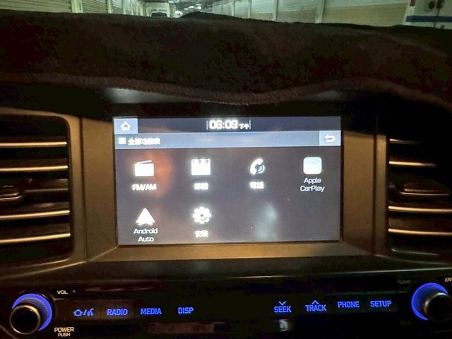 HYUNDAI現代 ELANTRA  第13張相片