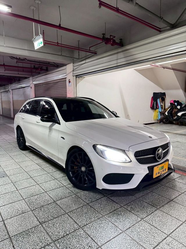 M-BENZ賓士 C250  第2張相片