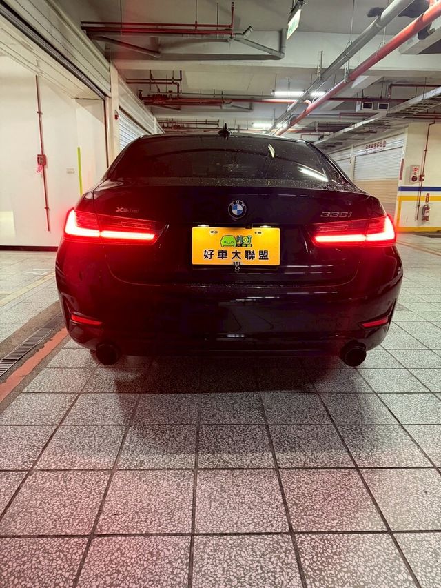 BMW寶馬 330I  第4張相片
