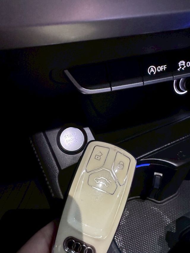 AUDI奧迪 A4 AVANT  第14張相片