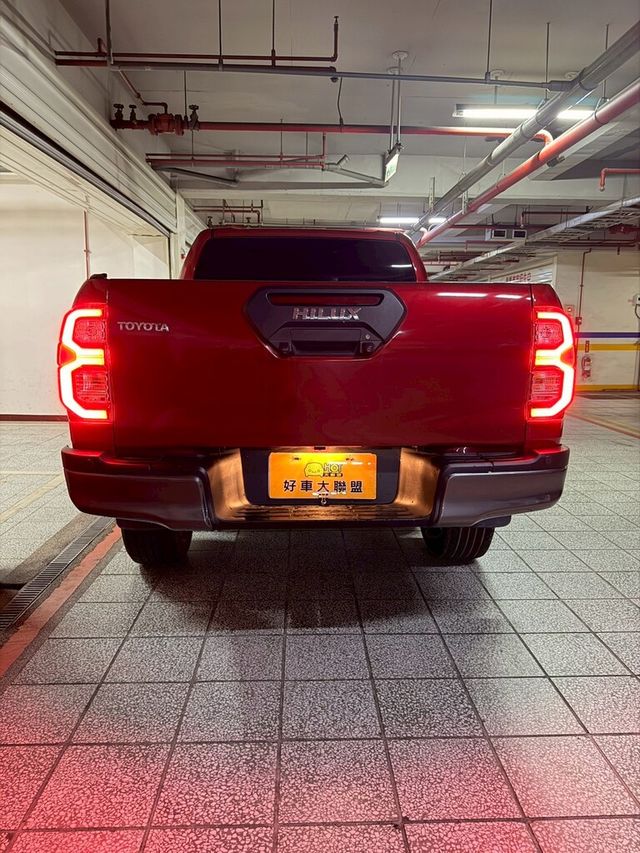 TOYOTA豐田 HILUX  第4張相片
