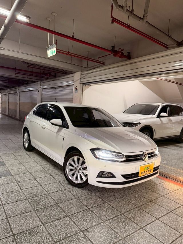 VOLKSWAGEN福斯 POLO  第2張相片
