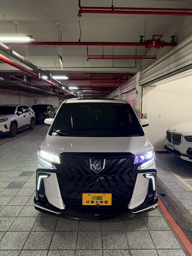 TOYOTA豐田 ALPHARD  第3張相片