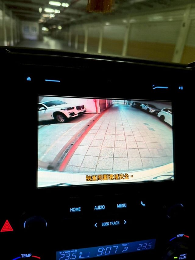 TOYOTA豐田 ALPHARD  第15張相片