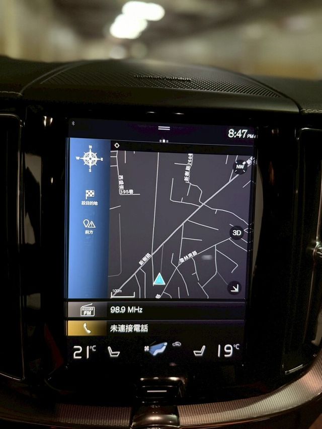 VOLVO富豪 XC60  第12張相片