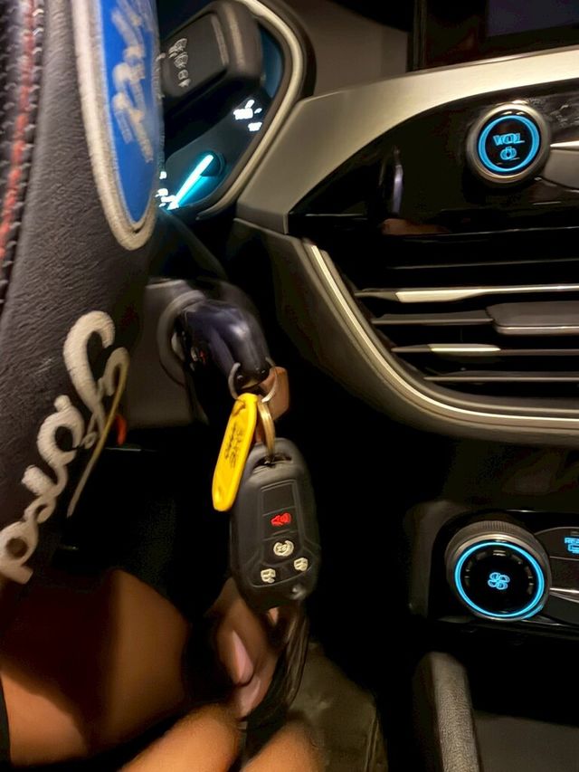 FORD福特 FOCUS  第14張相片