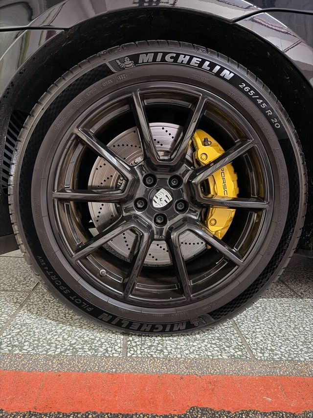 PORSCHE保時捷 MACAN S  第13張相片