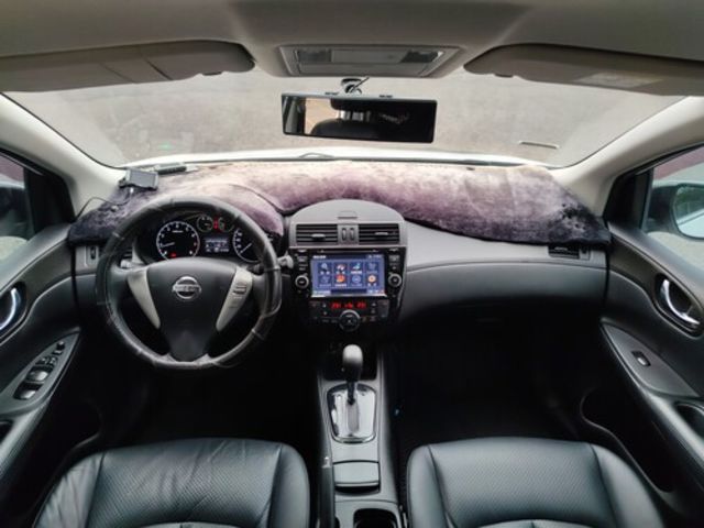 NISSAN日產 TIIDA  第5張相片
