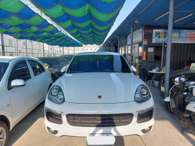 PORSCHE保時捷 CAYENNE  第3張相片