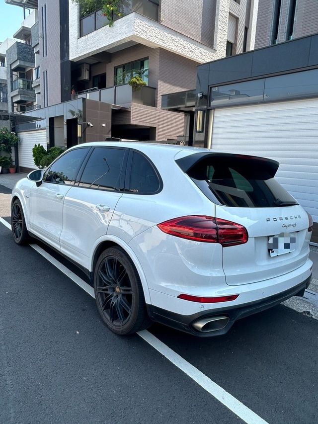 PORSCHE保時捷 CAYENNE  第9張相片