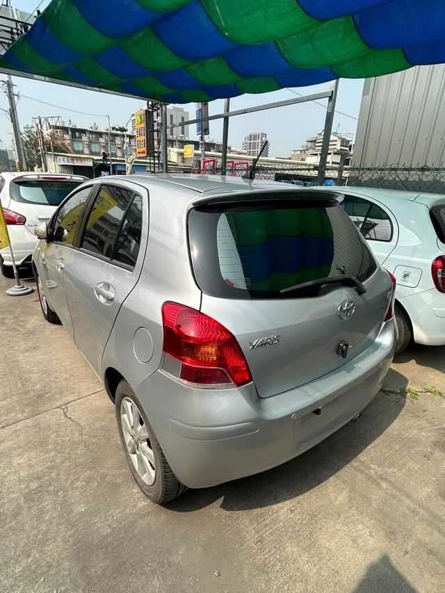 TOYOTA豐田 YARIS  第7張相片