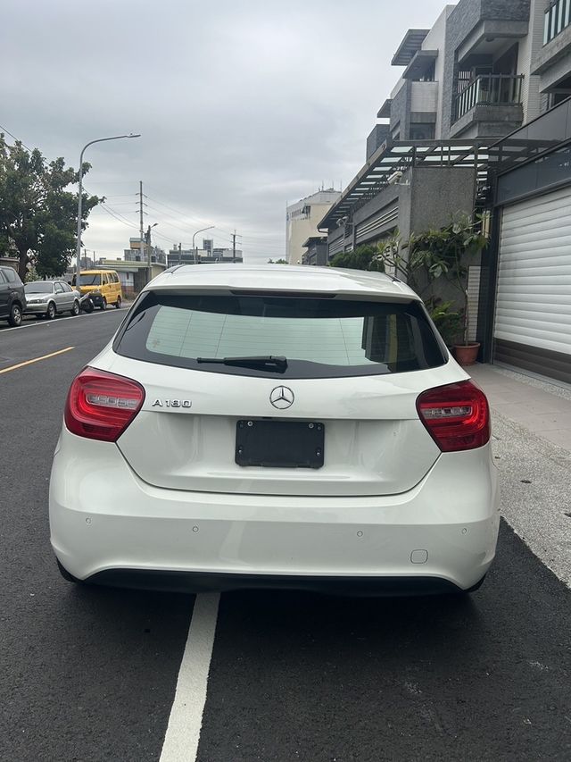M-BENZ賓士 A180  第4張相片