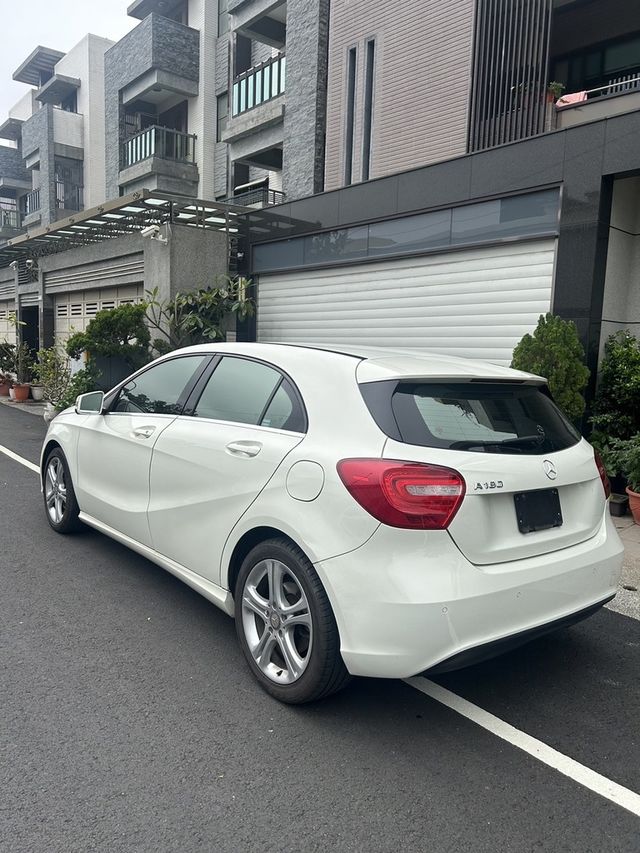 M-BENZ賓士 A180  第7張相片